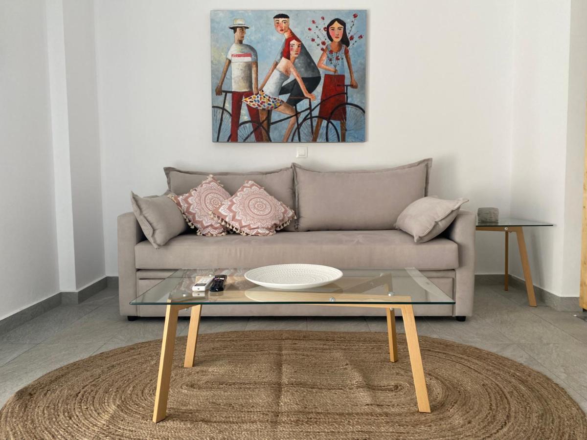 A.P Seaside Apartment Artemida  Exterior photo